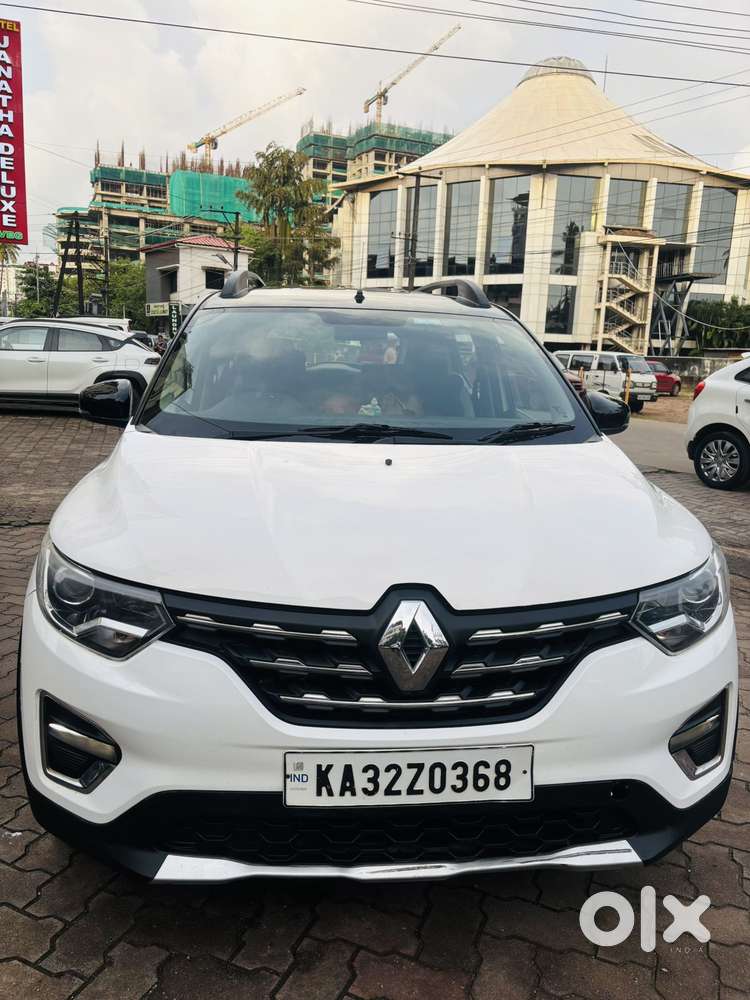 Renault Triber 1.0 Rxz Dual Tone, 2021, Petrol