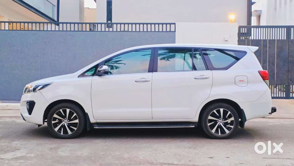 Toyota Innova Crysta 2.4 Z 7 Str, 2022, Diesel