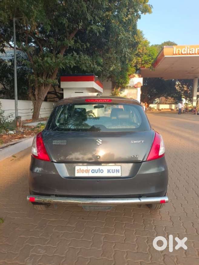 Maruti Suzuki Swift Vxi, 2017, Petrol
