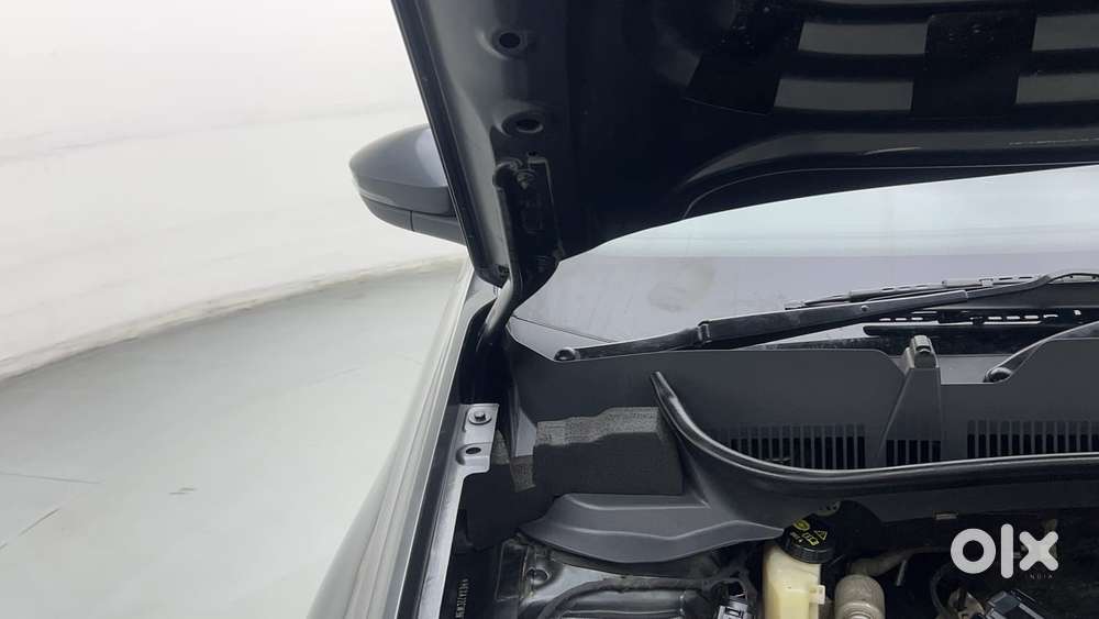 Volkswagen Taigun 1.0 Tsi Highline At, 2022, Petrol