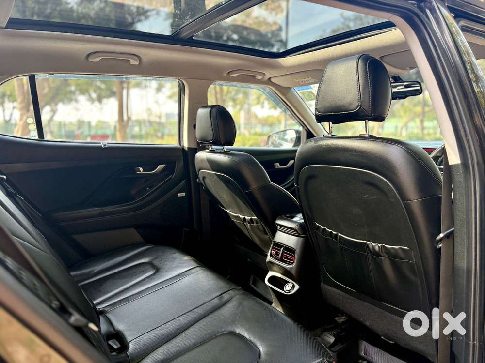 Hyundai Creta 1.4 Sx (o) Turbo Petrol Dct Dual Tone, 2021, Petrol