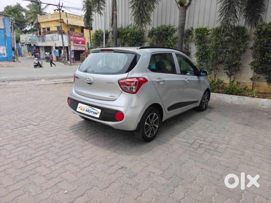 Hyundai Grand I10 Sportz (o) 1.2 At Vtvt, 2017, Petrol