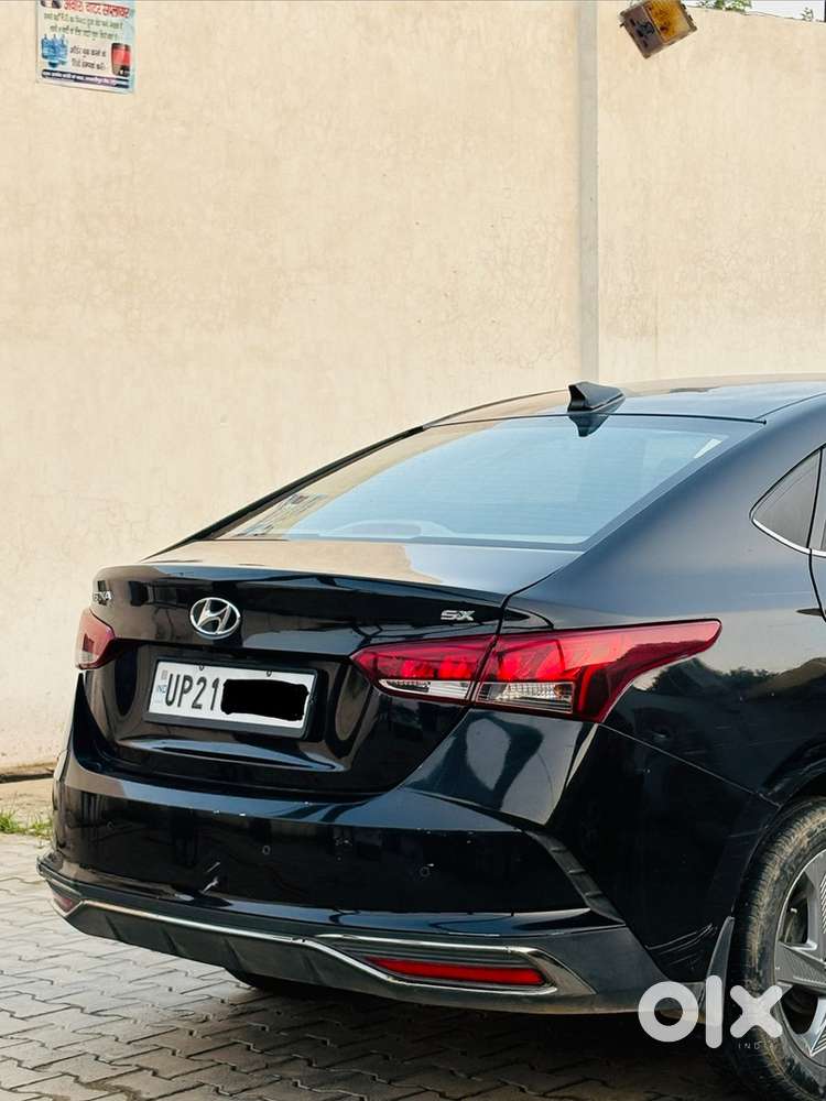 Hyundai Verna Diesel Manual 2023 Black Colur