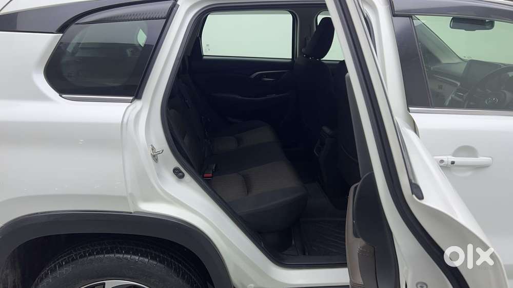 Toyota Urban Cruiser Hyryder