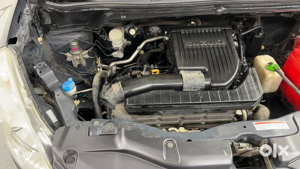 Maruti Suzuki Ritz Vxi, 2013, Petrol