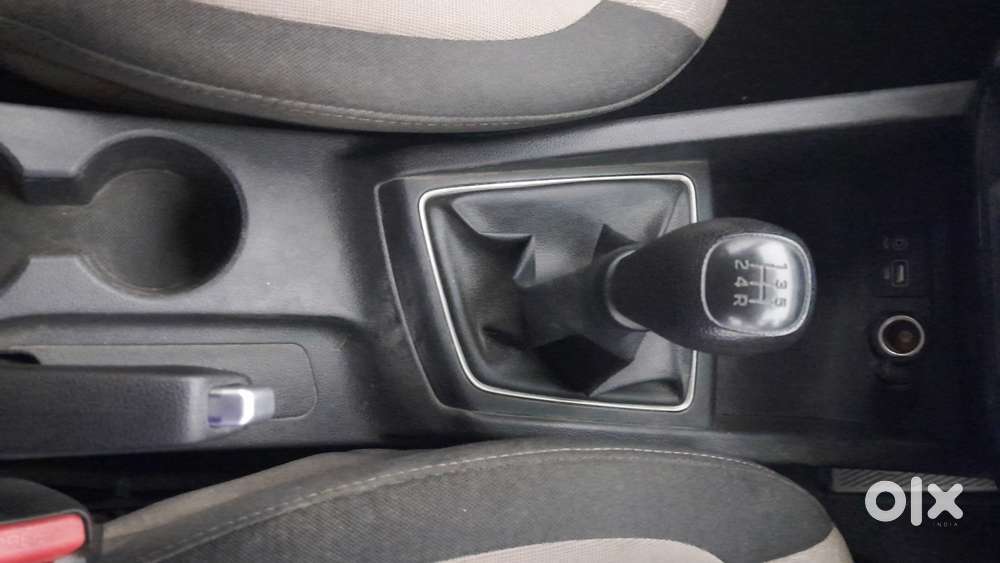 Hyundai Elite I20 Sportz (o) 1.2, 2015, Petrol