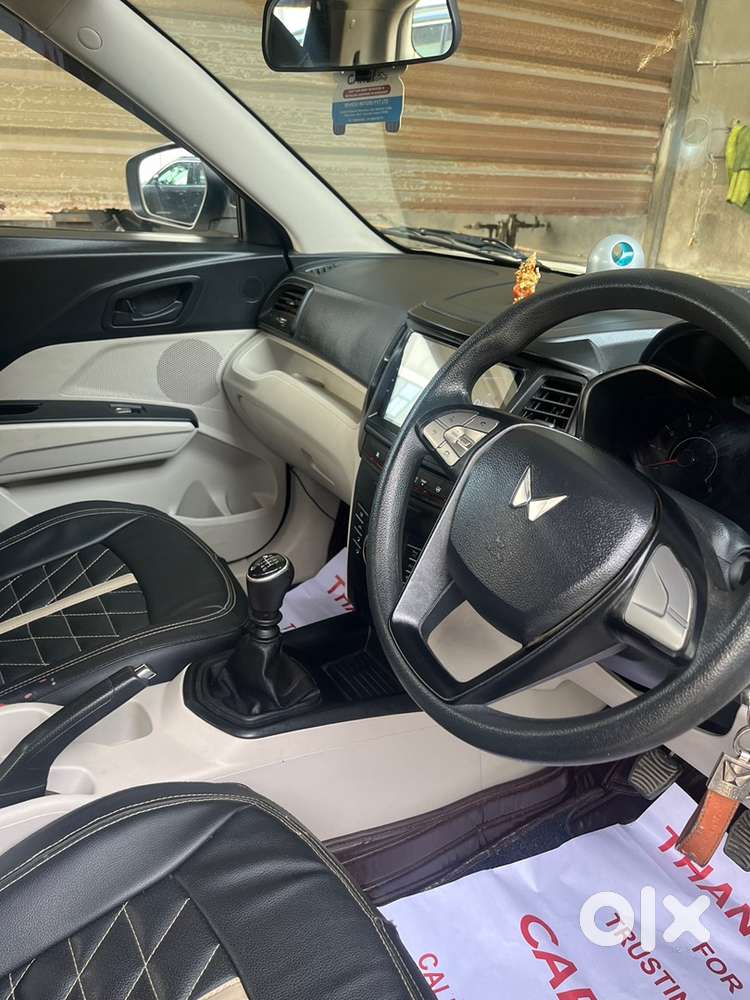 Mahindra Xuv300 Turbosport 2023 Petrol Well Maintained