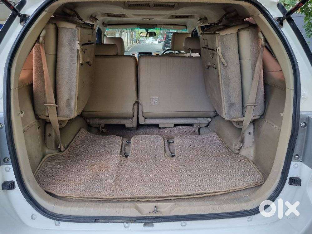 Toyota Fortuner 3.0 4x4 Manual, 2012