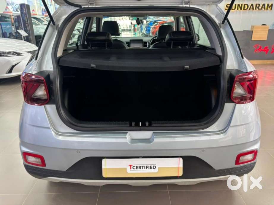 Hyundai Venue S Plus Mt 1.2 Kappa, 2022, Petrol