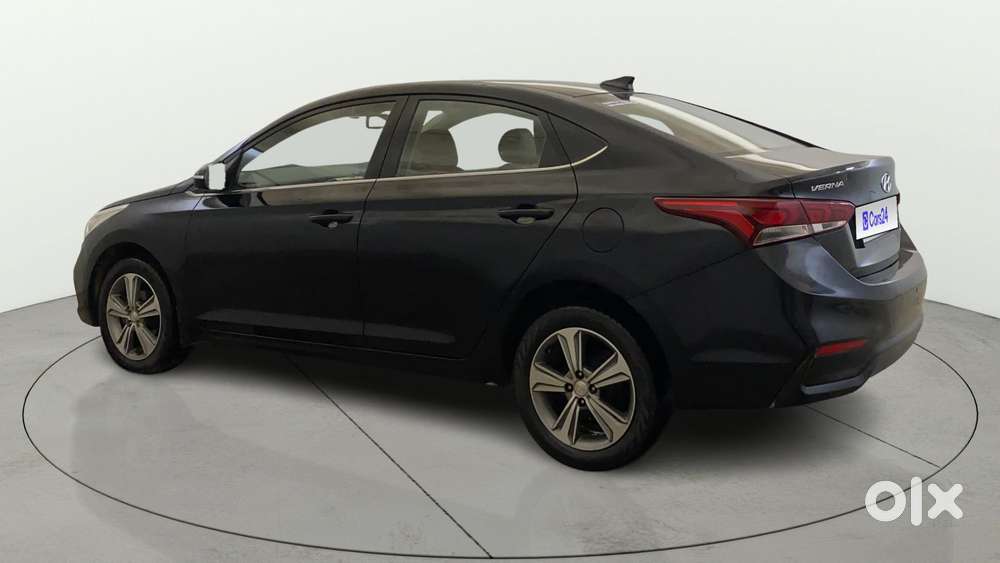 Hyundai Verna 1.6 Vtvt Sx, 2017, Petrol