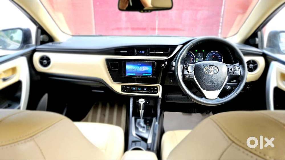 Toyota Corolla Altis Vl, 2017, Petrol