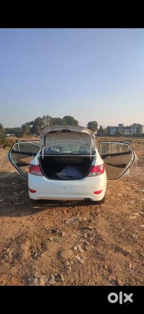 Hyundai Verna