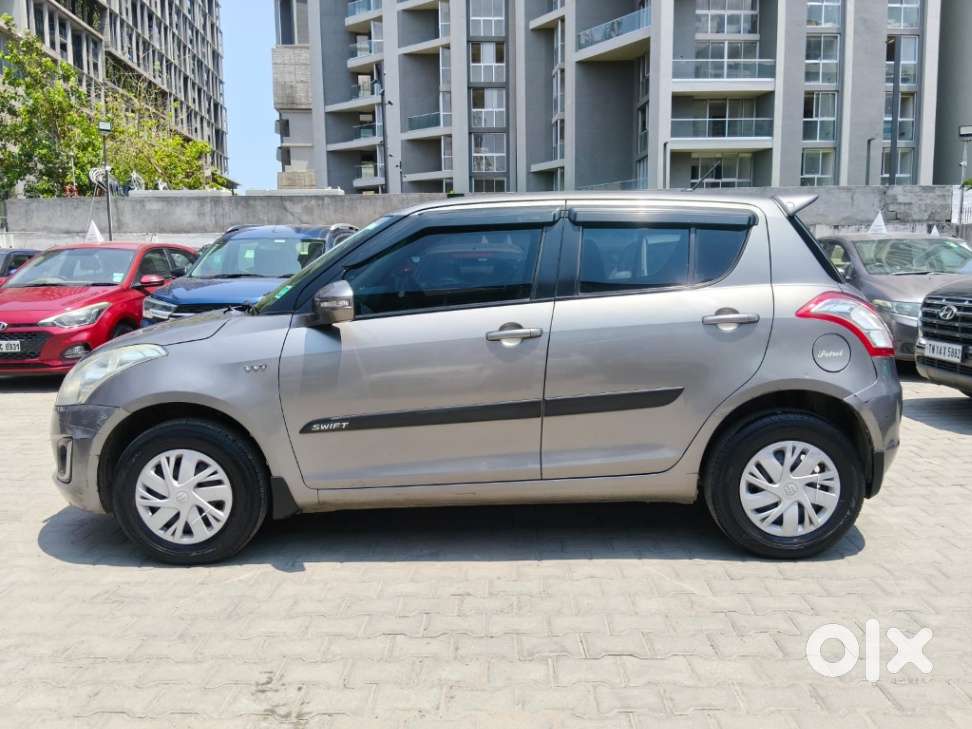 Maruti Suzuki Swift Vxi, 2015, Petrol