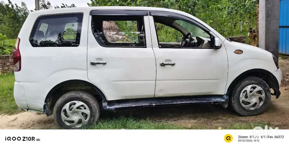 Mahindra Xylo D2