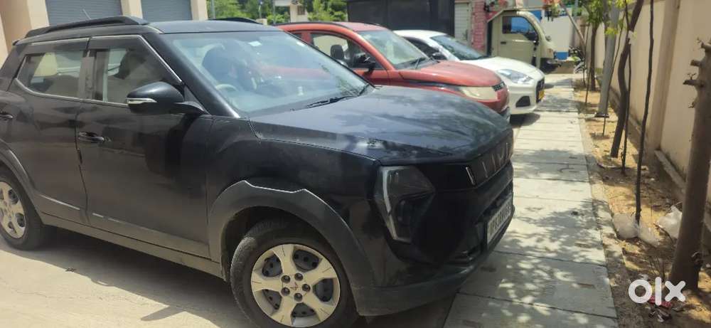 Mahindra Xuv 3xo 2025 Diesel Well Maintained