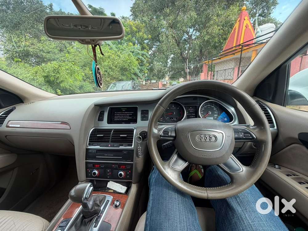 Audi Q7 2013 Diesel 82000 Km Driven