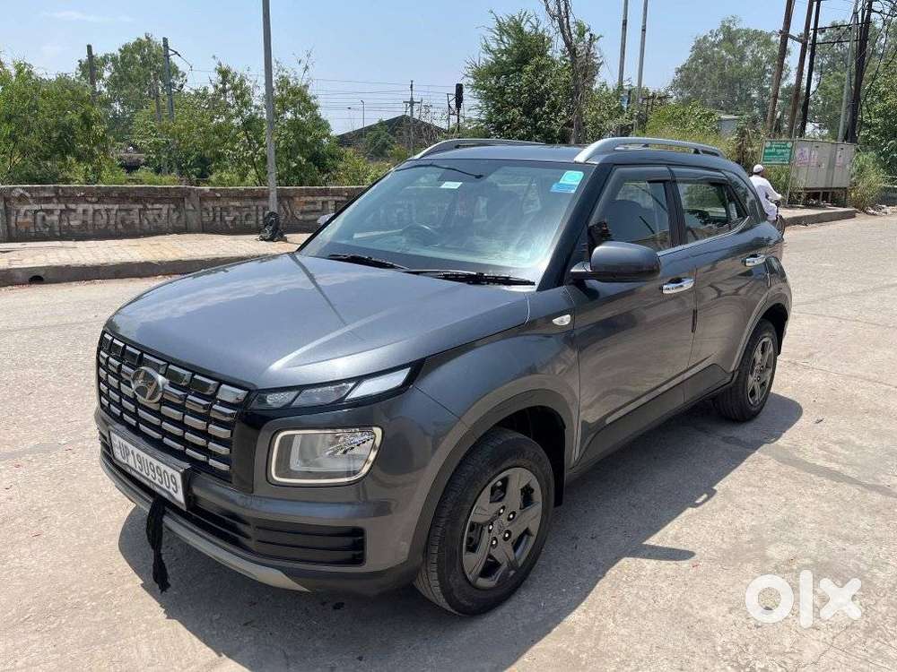 Hyundai Venue S Plus Mt 1.2 Kappa, 2024, Petrol