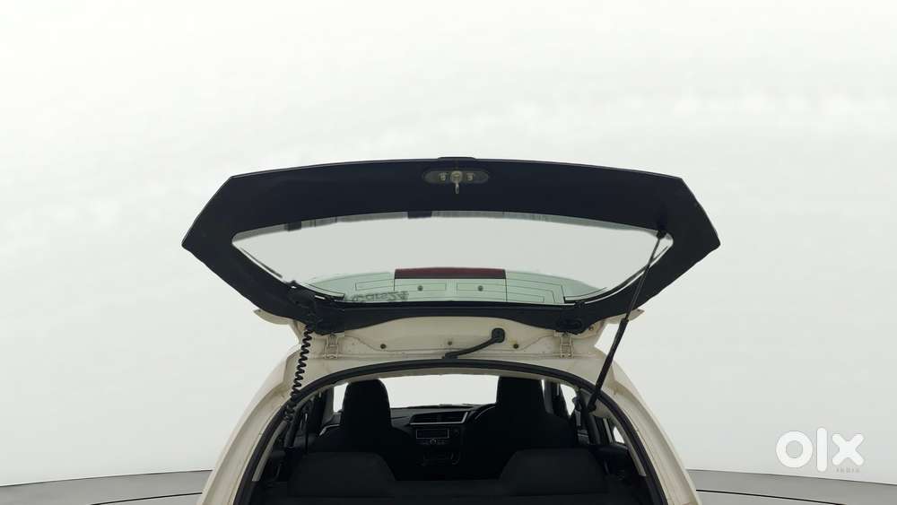 Honda Brio Vx Mt, 2017, Petrol