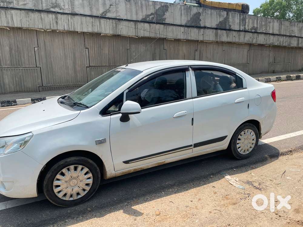 Chevrolet Sail Petrol 2013