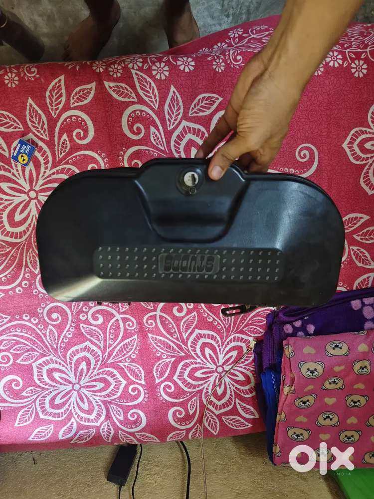 Black Color Motorcyle Plastic Dickey Vehicle