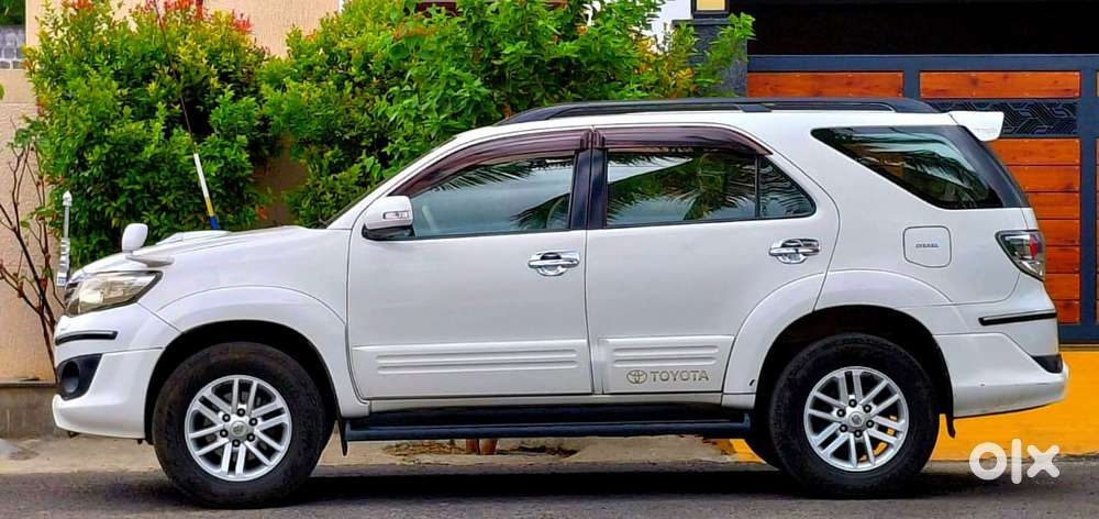 Toyota Fortuner, 2014, Diesel