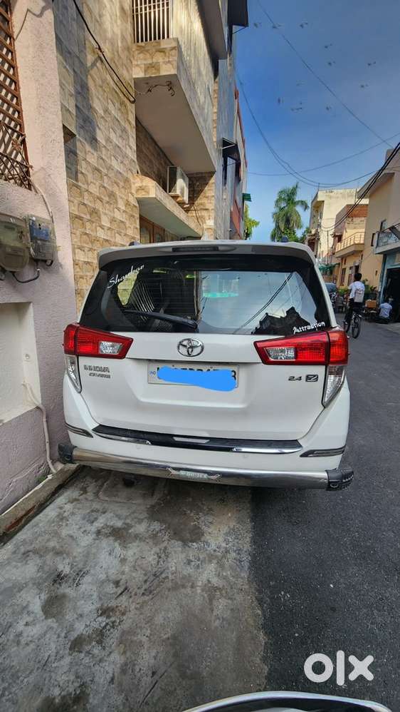 Toyota Innova Crysta 2018 Diesel Manual