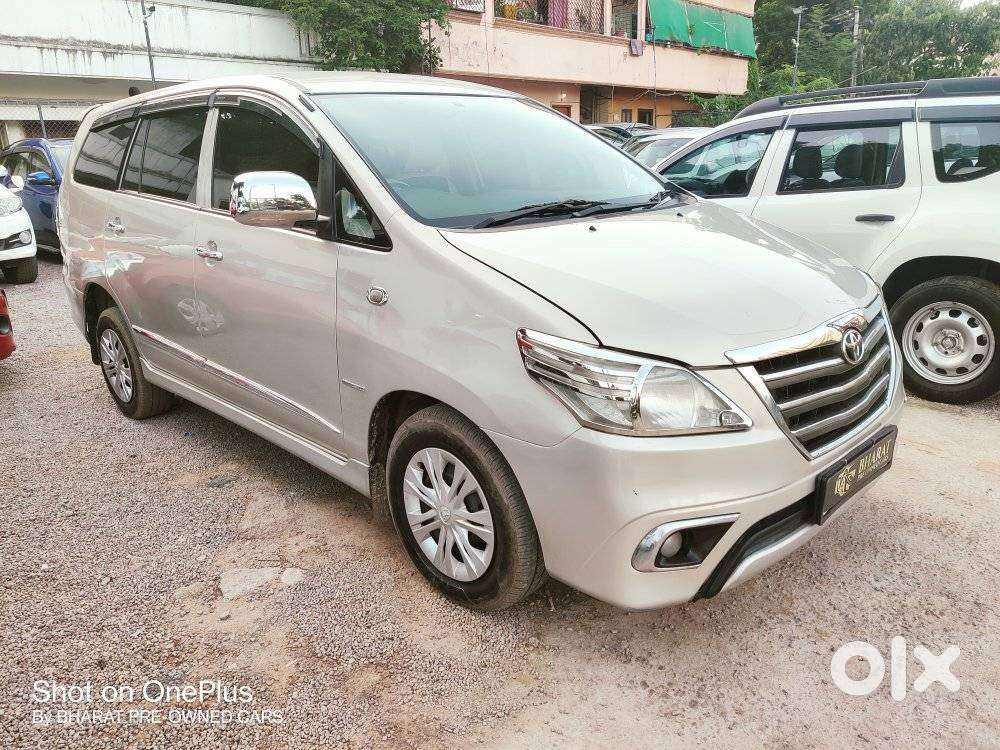 Toyota Innova 2.5 G (diesel) 7 Seater, 2016, Diesel