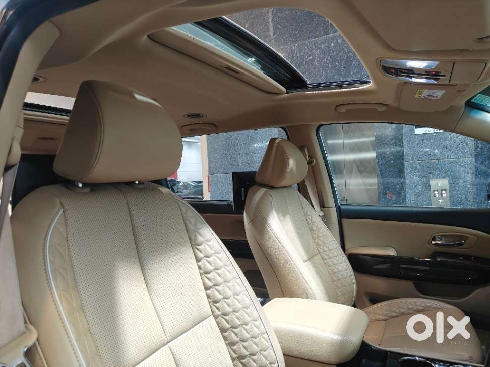 Kia Carnival Limousine Plus 7 Str, 2022, Diesel