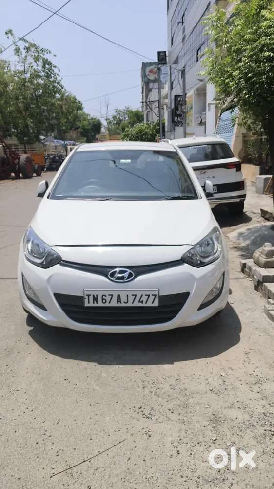Hyundai  I20 2013