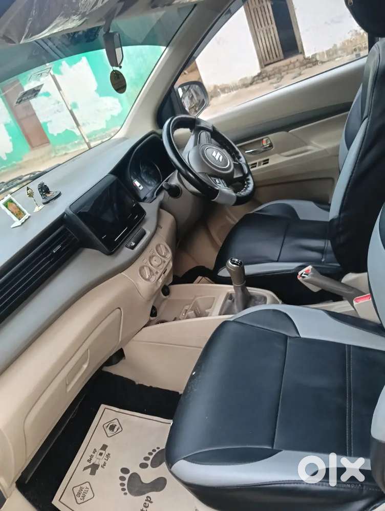 Maruti Ertiga Vxi Petrol 2024