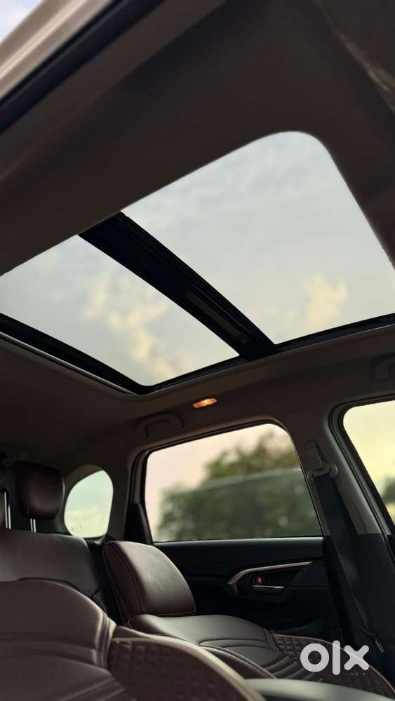 Maruti Suzuki Grand Vitara 1.5 Zeta Plus Intelligent Hybrid Ecvt, 20..