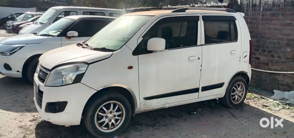 Maruti Suzuki Wagon R Vxi, 2013, Petrol