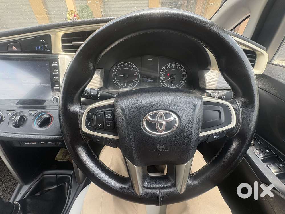 Toyota Innova Crysta 2.4 G Mt 7 Str, 2021, Diesel