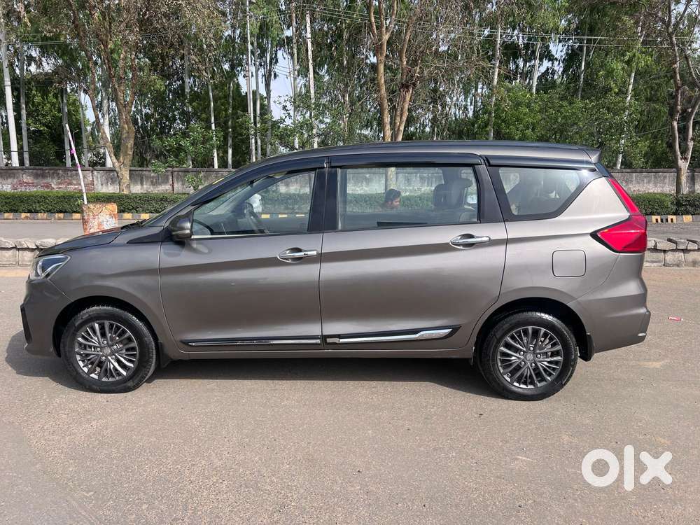 Maruti Suzuki Ertiga Zxi Shvs, 2019, Petrol