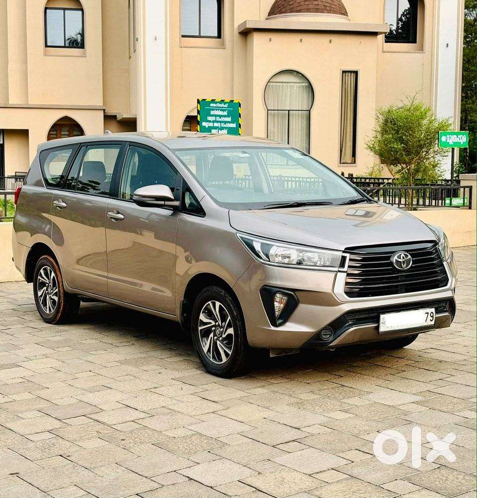 Toyota Innova Crysta [2020-ongoing] 2.4 Gx At 7 Str, 2021, Diesel