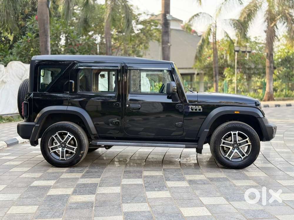 Mahindra Thar Roxx Mx3 Rwd At, 2025, Petrol