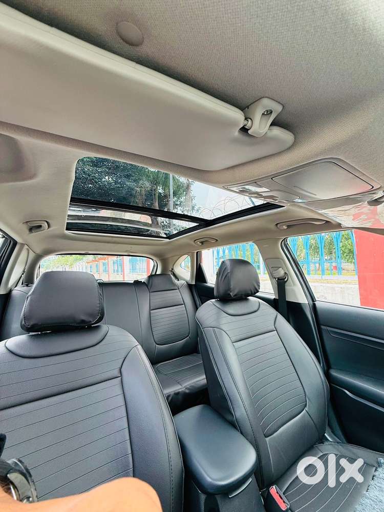Kia Seltos Petrol Manual 2026