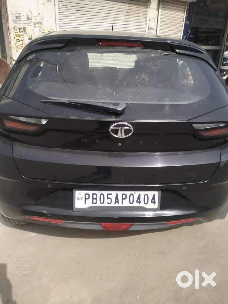 Tata Altroz 2022 Dark Edition