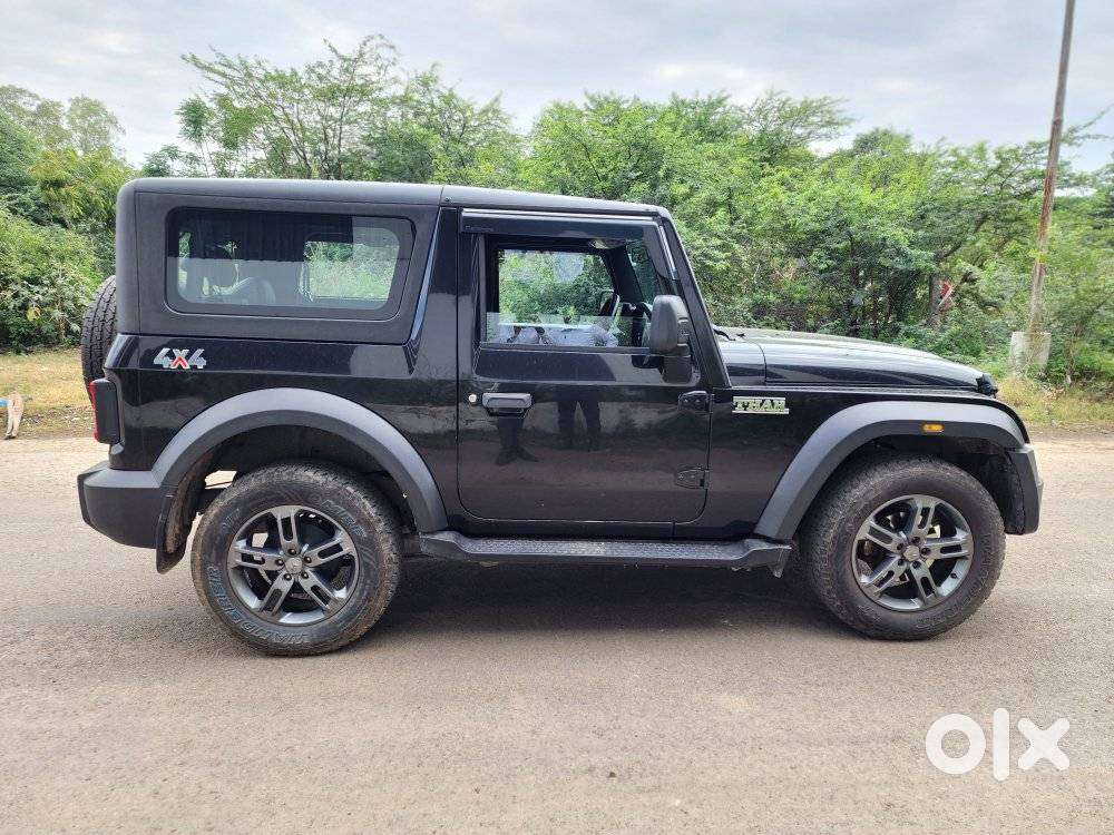 Mahindra Thar Lxt P At 2wd Ht, 2024