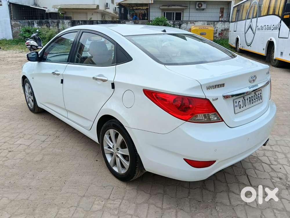 Hyundai Verna 1.6 Sx Crdi (o) At, 2013, Diesel