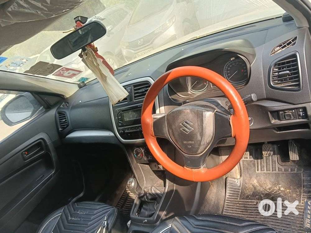 Maruti Suzuki Brezza 1.5 Lxi Smart Hybrid, 2021, Petrol