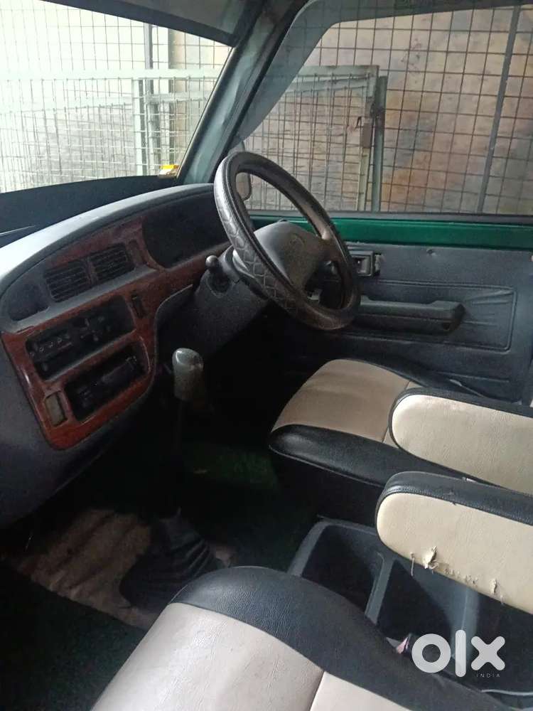 Toyota Qualis 2002 Diesel Well Maintained