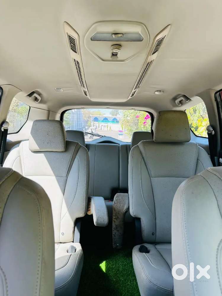 Mahindra Marazzo M8  2018 Diesel