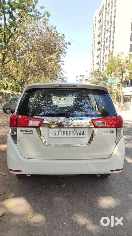 Toyota Innova Crysta 2.8z Automatic, 2016, Diesel