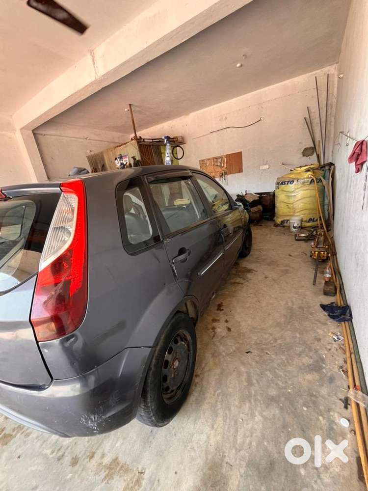 Ford Diesel Car 2011 No Problem Alla Conditions But Ac Normally Works