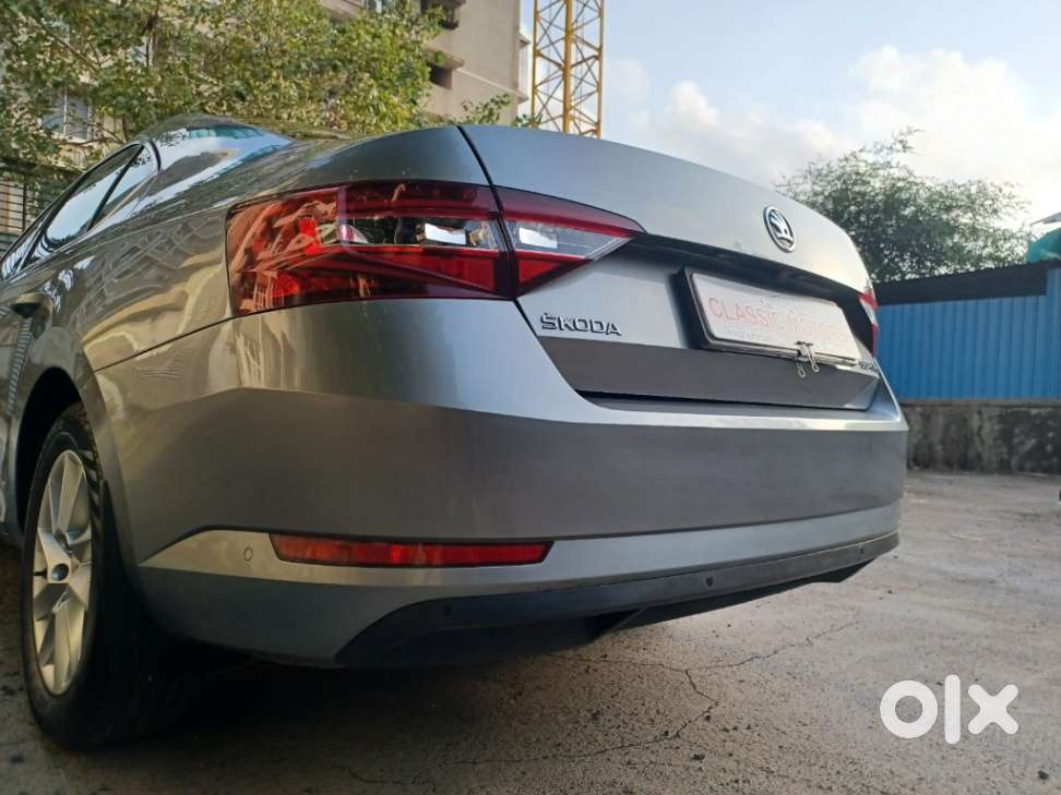 Skoda Superb Lk 1.8 Tsi At, 2019, Petrol