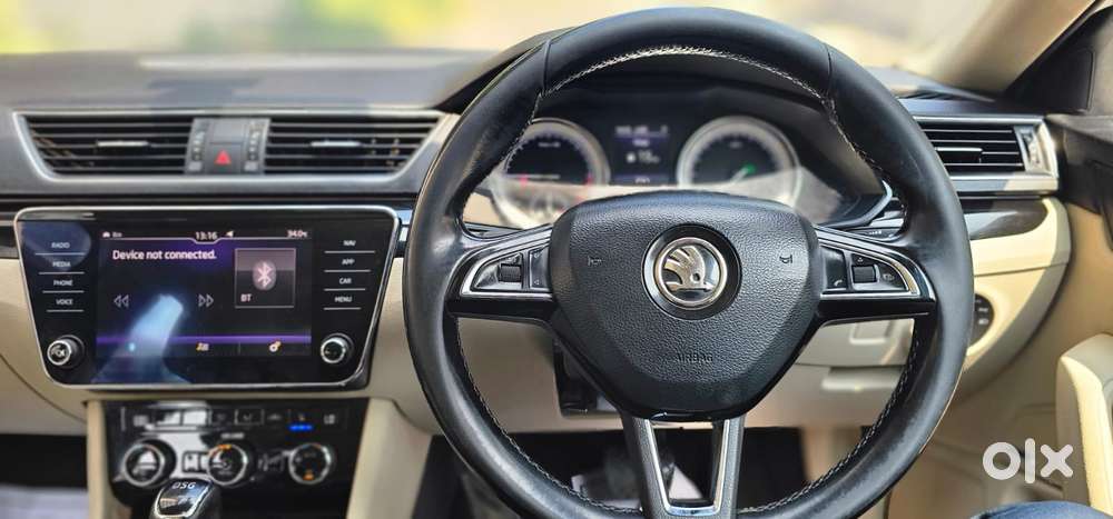 Skoda Superb L&k 2.0 Tdi At, 2017, Diesel