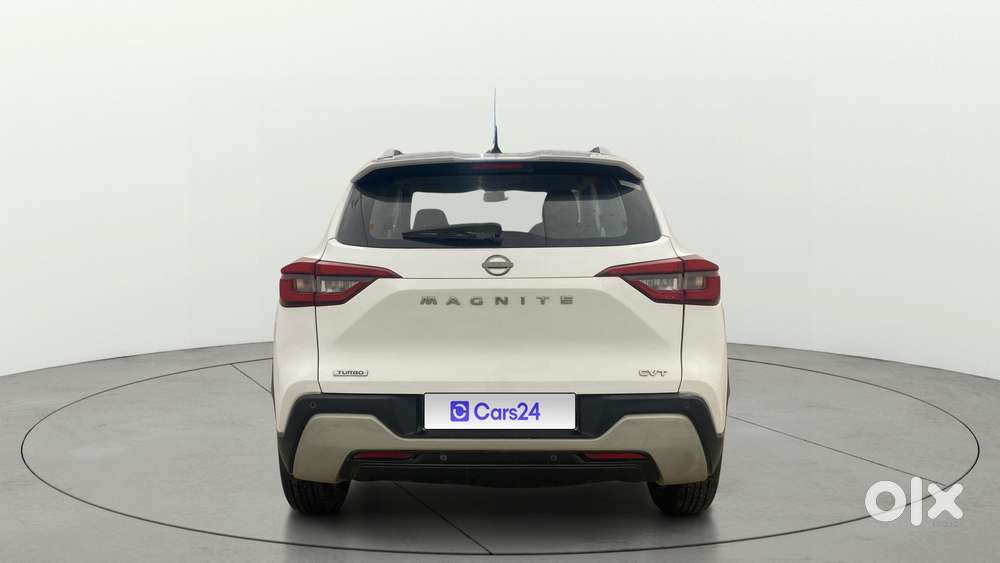 Nissan Magnite 1.0 Xv Premium Turbo Cvt (o), 2022, Petrol