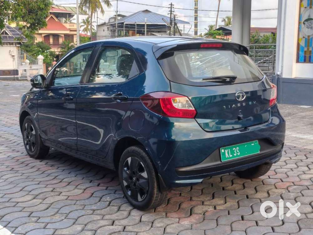 Tata Tiago Ev Xz Plus Tech Lux Long Range Fast Charger, 2022, Electr..