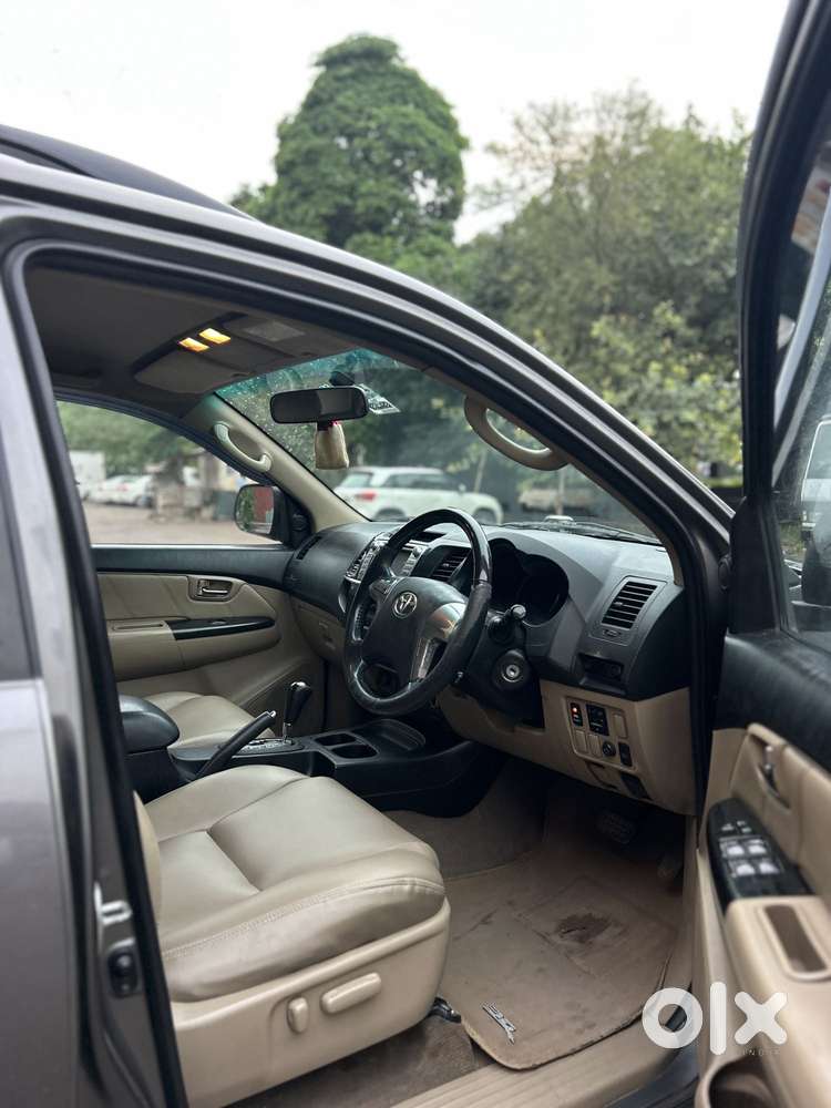 Toyota Fortuner 3.0 4x2 Automatic, 2014, Diesel